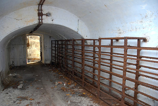 Casemates of the first level of right flank - Northern Forts