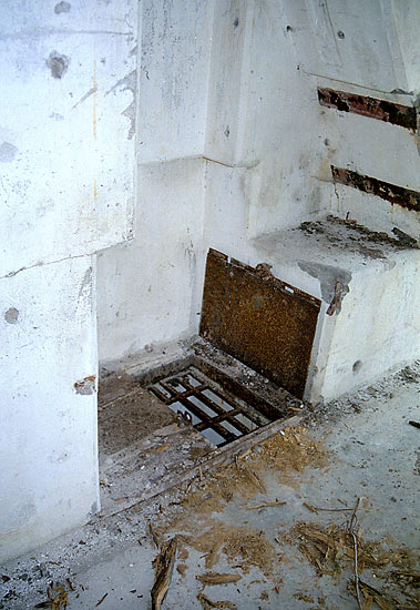 #8 - Ammunition elevator