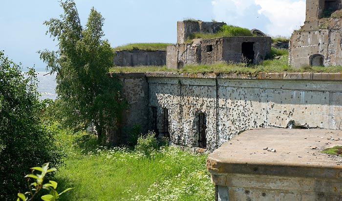 Bullet's holes - Northern Forts