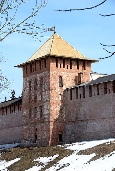 #35 - Златоустовская башня