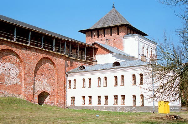 #36 - Златоустовская башня
