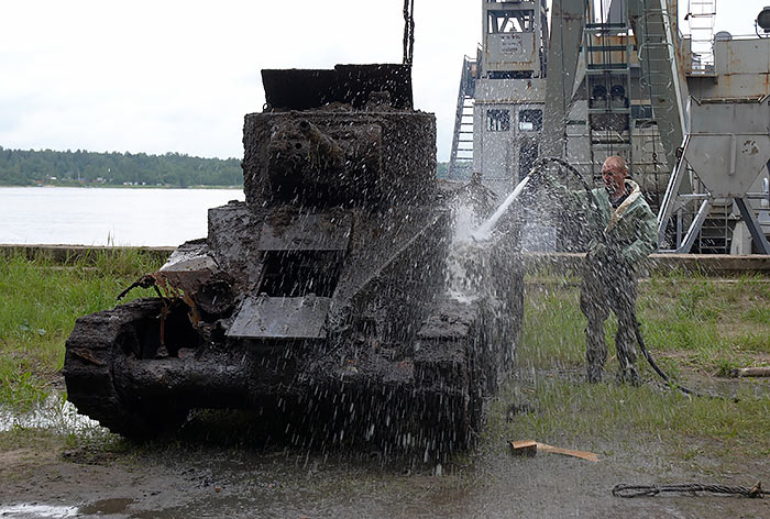 #27 - Tank shower