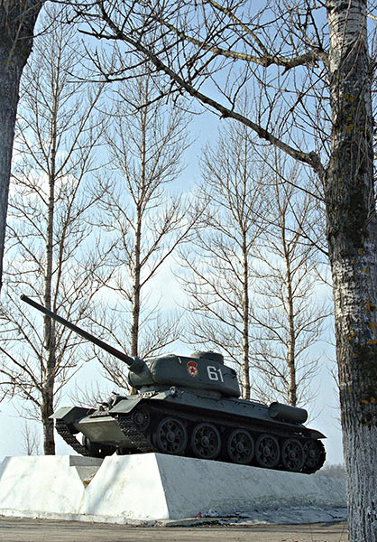 #8 - Soviet tank T-34/85