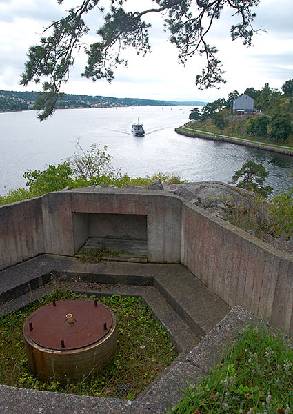 #3 - Searchlight emplacement
