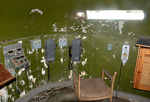 #37 - Main battery firepost's interiors