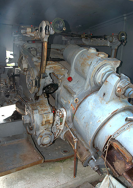 #71 - Breech end of the gun