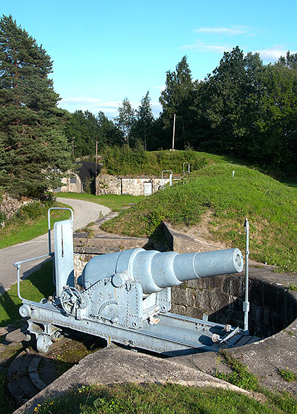 #10 - Left flank of the battery