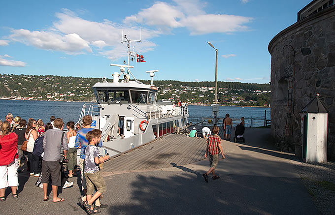 Oscarsborg - Drobak local ferry