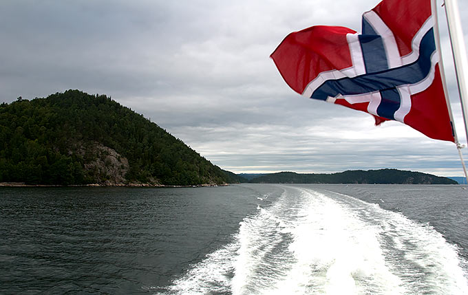 Flag of Norway upon Oslofjord