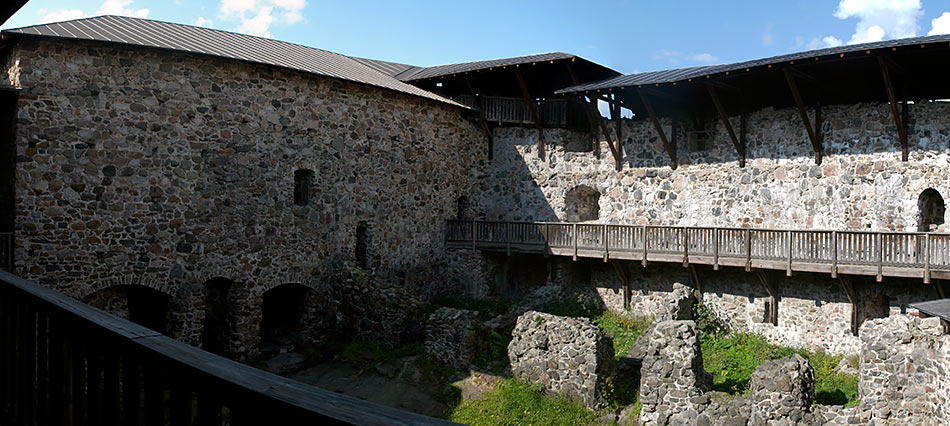 Main body of the castle - Raseborg