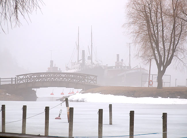 #21 - Steamboats on the dock