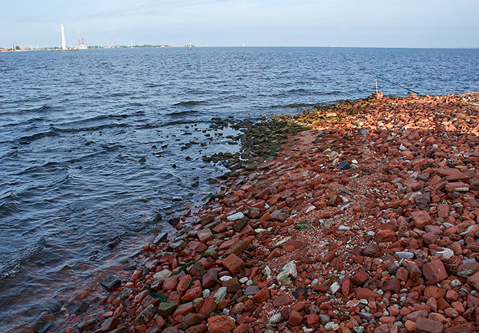 Brick's beach - Southern Forts