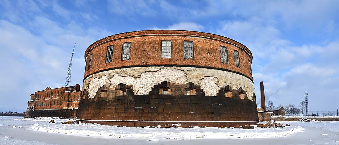 Central tower - Southern Forts