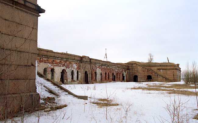 #5 - Inner yard of the fort