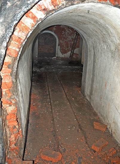 #18 - To ammunition elevator