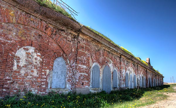 Старая казарма 1871 г. - Южные Форты