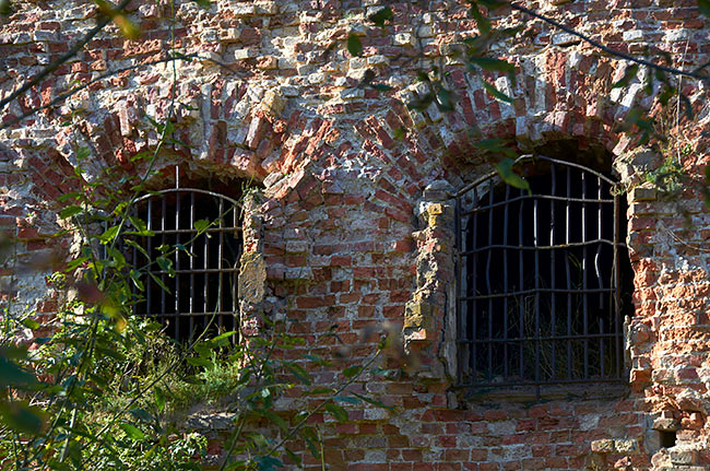 #33 - Windows of the 1st Corps