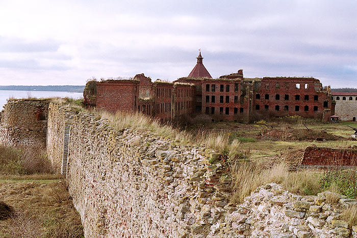 Ruins - Shlisselburg