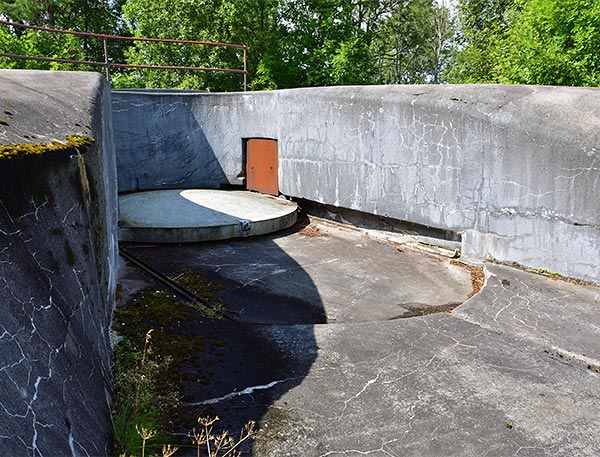 Spotlight shaft - Fort Siarö