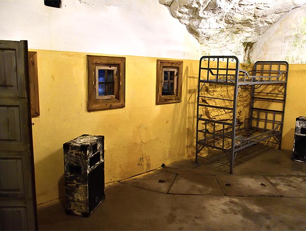 #40 - Guardroom
