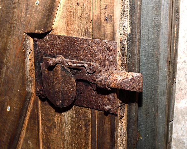 #68 - Door lock