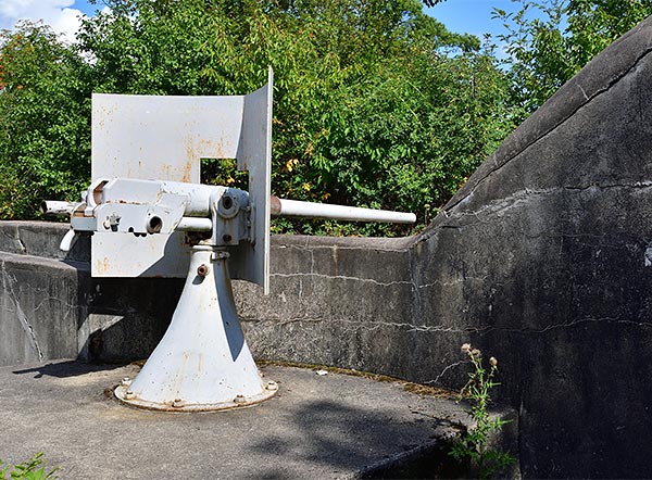 #28 - 57 mm rapid-fire gun