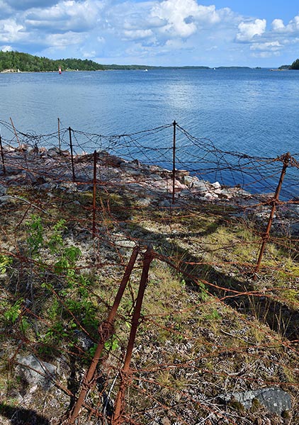 View of the fairway towards Russia - Fort Siarö