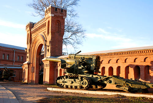 #10 - Main entrance