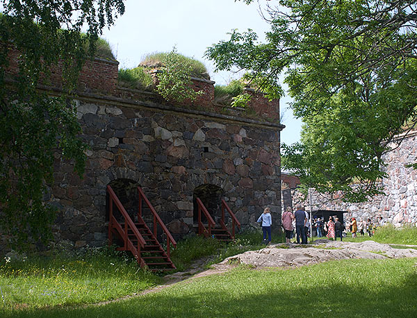 Фланк равелина