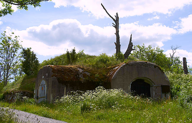 Entrance to the powder magazine of battery 3 - Sveaborg