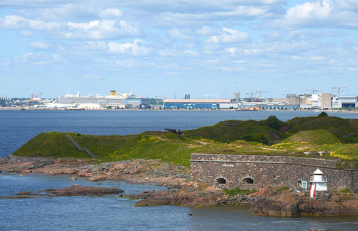 Suomenlinna fortress and Helsinki city - Sveaborg
