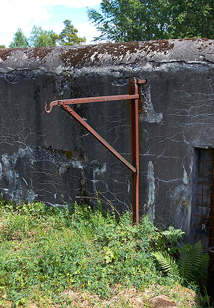 #23 - Loading device remains