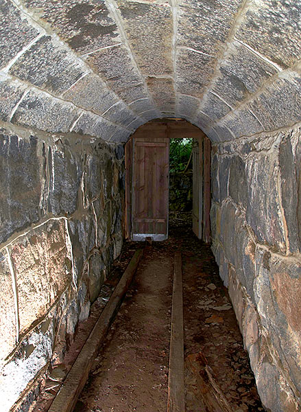 Underpass - Sveaborg