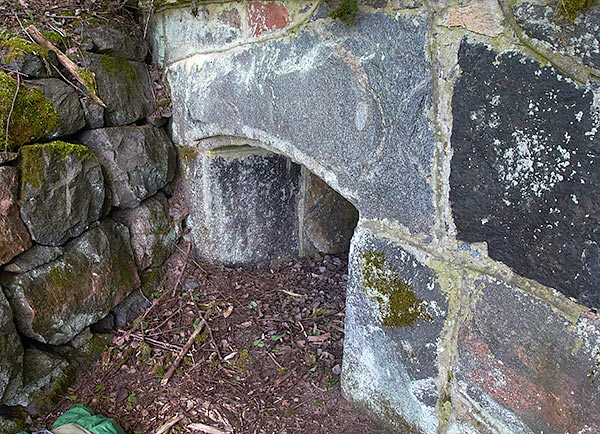#39 - In the gun's emplacement