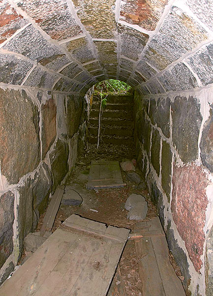 #41 - Underbreastwork gallery