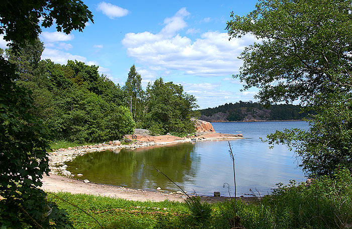 #46 - Quite bay