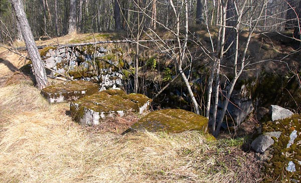 #21 - Pillbox