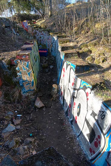 #34 - Gingerbread graffiti