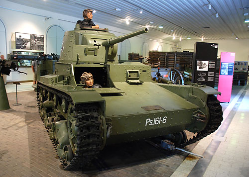 #2 - Viсkers tank