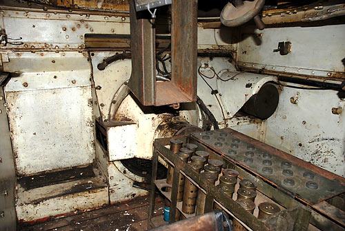 #3 - Tank's interiors