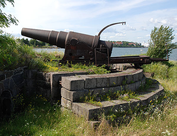 Guns of Länsi Mustosaari - Sveaborg