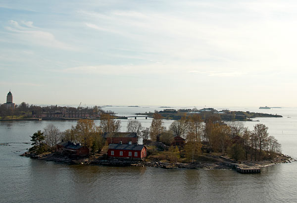 #34 - Lonna island