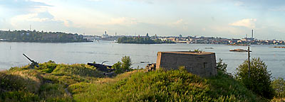 Вид города Гельсингфорс (Хельсинки) с бастионов Свеаборга