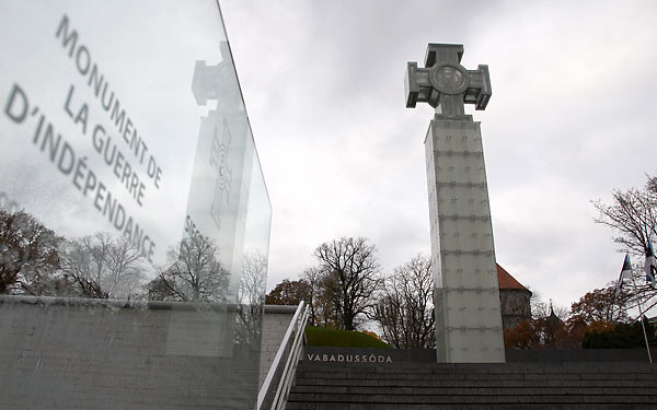 Monument to independence on the street Harju - Tallinn