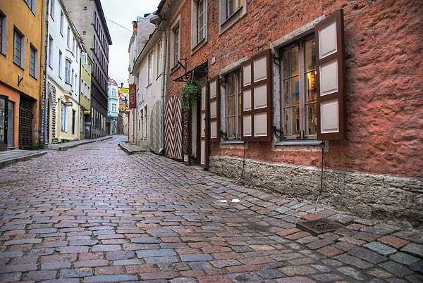 #12 - Müürivahe street
