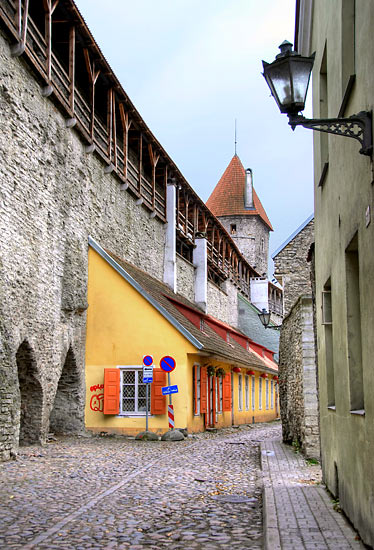 Fortress Street - Tallinn