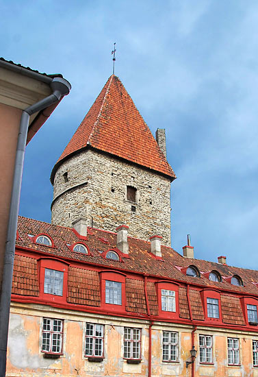 #47 - Lowenshede tower