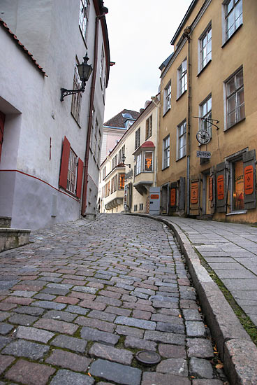 The streets are humped ... - Tallinn
