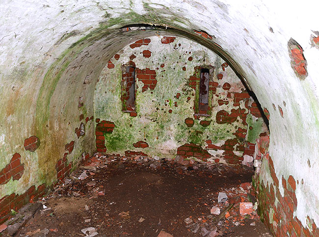 #27 - Magazine entrance protection