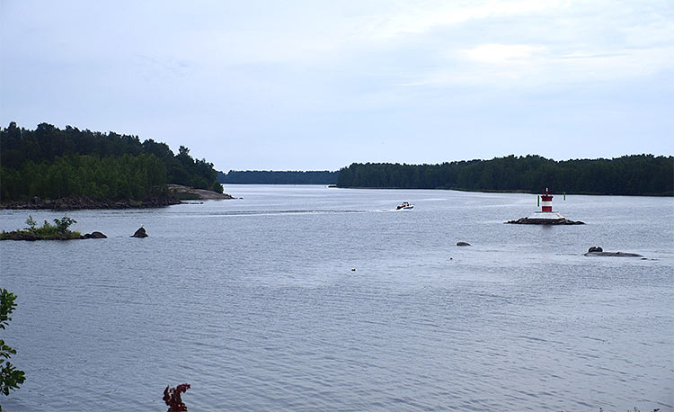 Trangsund Strait - Trangsund